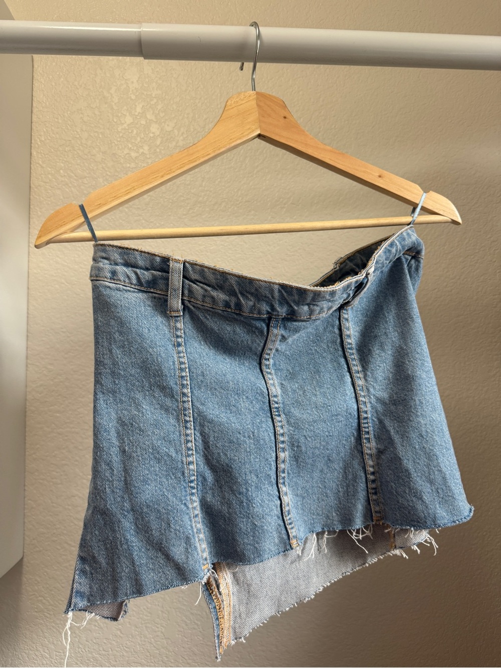 Zara Denim Crop Top - Picture 2 of 5